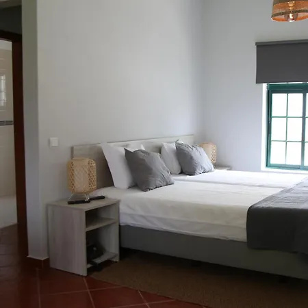 Farm stay Casas Do Monte *