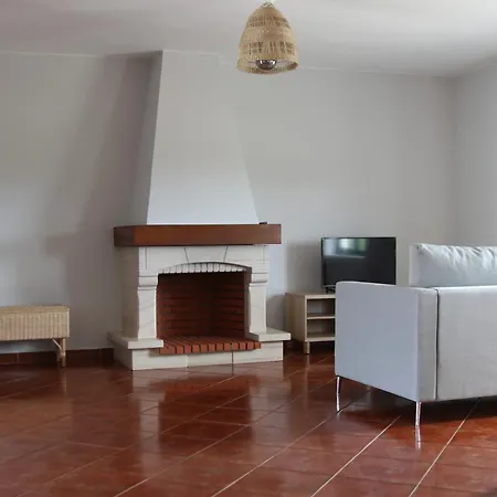 Casas Do Monte * Palmela