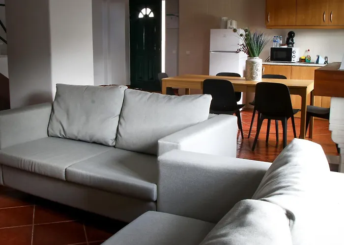 Casas Do Monte * Palmela